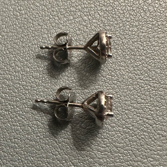 Diamond Halo Round Brilliant Stud Earrings 1.00 Ct TW 14K White Gold - Picture 4 of 8